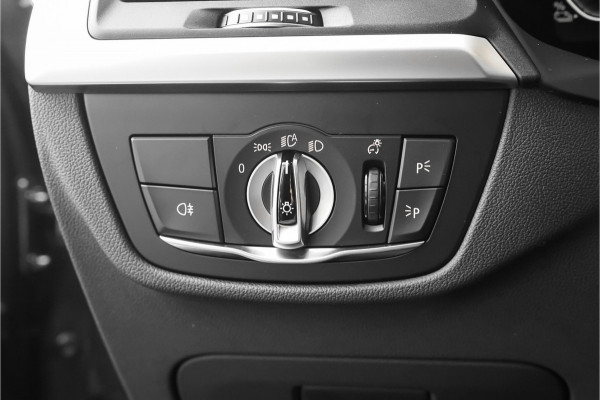 BMW iX3 High Executive M-Sport 80 kWh Pano ACC H&K 20"