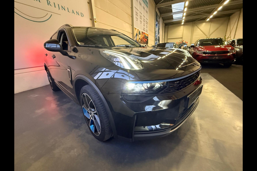 Lynk & Co 01 1.5 Nieuw Trekhaak stoel/stuur verwarming 1 Jaar Bovag Garantie