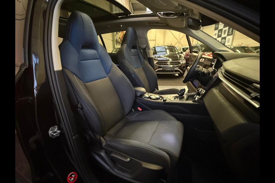 Lynk & Co 01 1.5 Nieuw Trekhaak stoel/stuur verwarming 1 Jaar Bovag Garantie