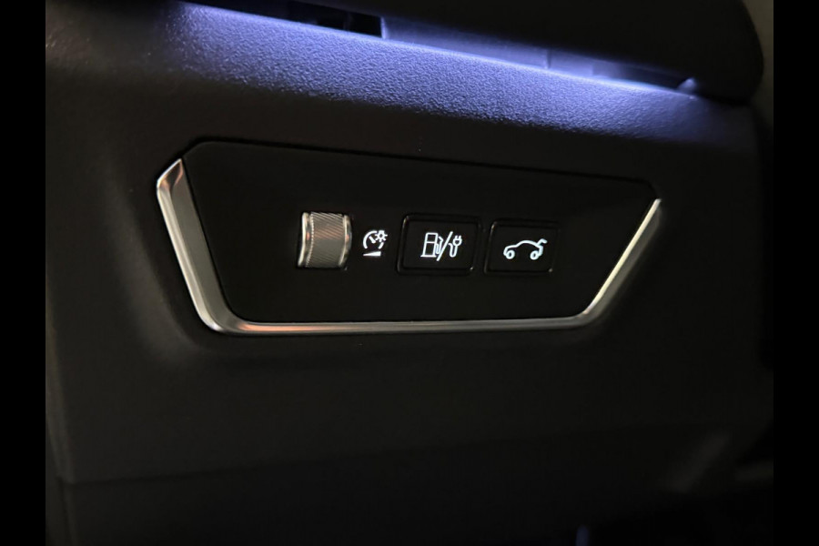 Lynk & Co 01 1.5 Nieuw Trekhaak stoel/stuur verwarming 1 Jaar Bovag Garantie