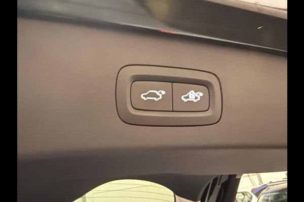 Lynk & Co 01 1.5 Nieuw Trekhaak stoel/stuur verwarming 1 Jaar Bovag Garantie