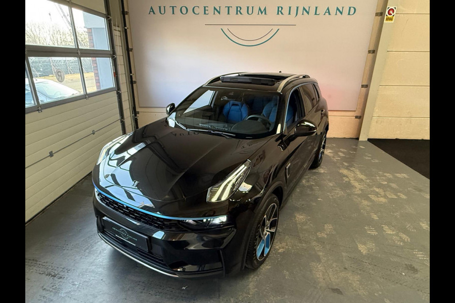 Lynk & Co 01 1.5 Nieuw Trekhaak stoel/stuur verwarming 1 Jaar Bovag Garantie