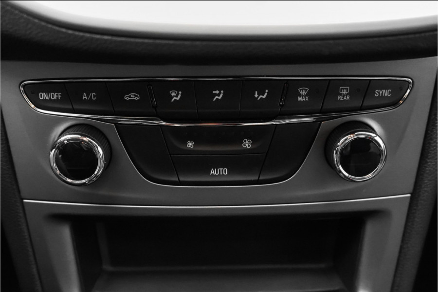 Opel Astra Sports Tourer 1.2 Edition Climate PDC CarPlay