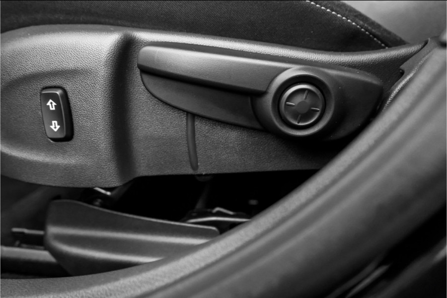 Opel Astra Sports Tourer 1.2 Edition Climate PDC CarPlay