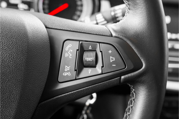 Opel Astra Sports Tourer 1.2 Edition Climate PDC CarPlay