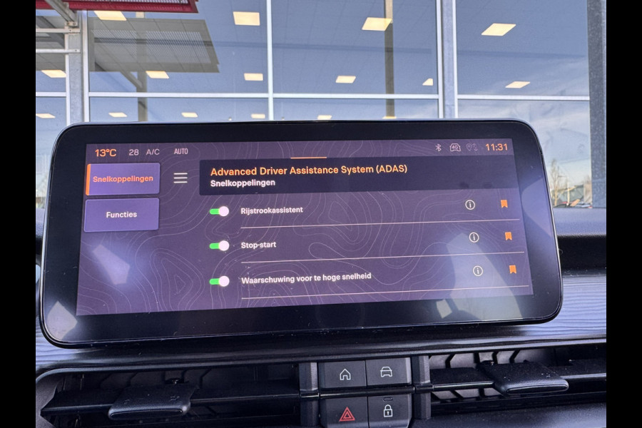 Jeep Avenger 1.2 Altitude | Winterpakket | Camera | Apple/Android CarPlay