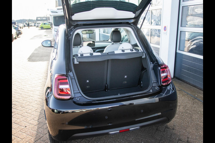 Fiat 500 Hybrid Collezione | Clima | LED | PDC | JBL Premium Audio | 17" | Camera | BSM | Canneloni Ivory/Piombo interieur