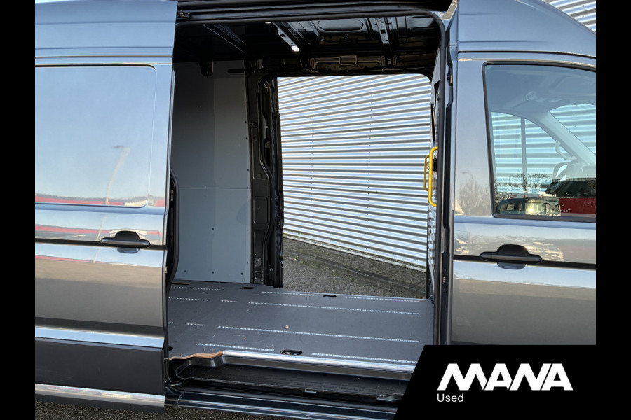 Volkswagen Crafter 2.0TDI 177PK L4H3 Automaat LED Leer Cruise Carplay Lederen bekleding Dubbele schuifdeur Camera