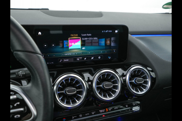 Mercedes-Benz EQA 250 Business Solution Luxury 67 kWh [ 3-Fase ] (SOH-94%) (INCL-BTW) *PANO | LEATHER | WIDESCREEN-COCKPIT | FULL-LED | BLINDSPOT | AMBIENT-LIGHT | CAMERA | NAVI-FULLMAP | DAB+ | COMFORT-SEATS | ECC | SHIFTPADDLES | CRUISE | HEATED-SEATS | ...