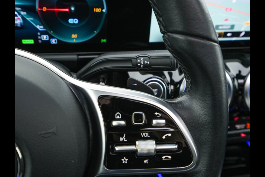 Mercedes-Benz EQA 250 Business Solution Luxury 67 kWh [ 3-Fase ] (SOH-94%) (INCL-BTW) *PANO | LEATHER | WIDESCREEN-COCKPIT | FULL-LED | BLINDSPOT | AMBIENT-LIGHT | CAMERA | NAVI-FULLMAP | DAB+ | COMFORT-SEATS | ECC | SHIFTPADDLES | CRUISE | HEATED-SEATS | ...