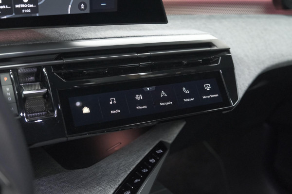 Peugeot 5008 1.2 Hybrid 136 GT | Allseason Banden | Adaptieve Cruise Control | 360 Camera | Apple Carplay