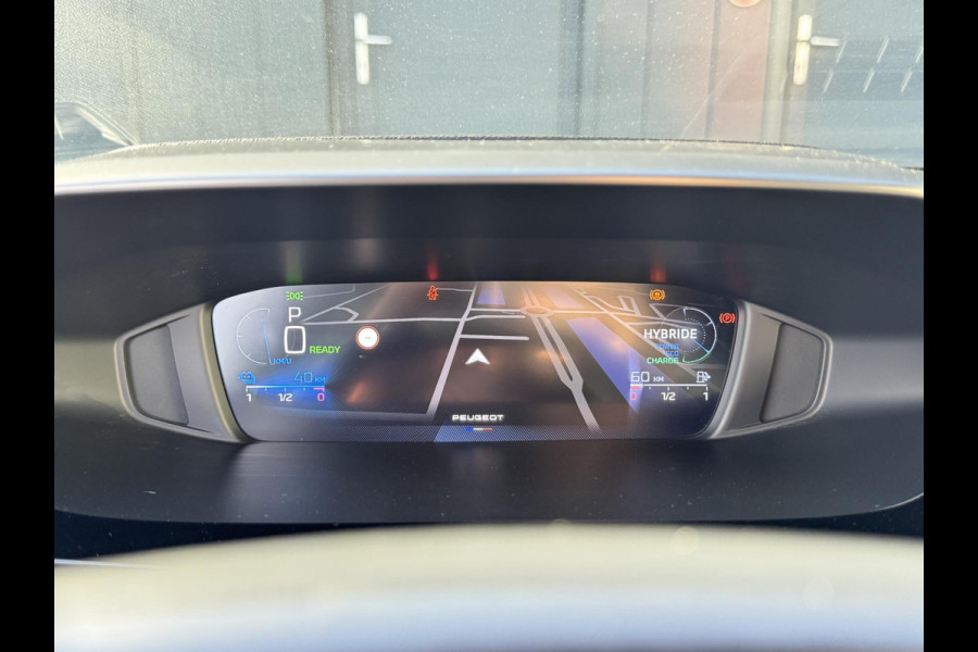 Peugeot 308 1.6 HYbrid 225