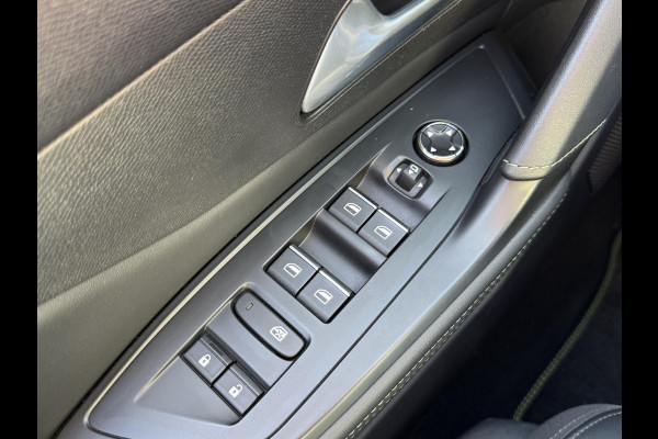 Peugeot 308 1.6 HYbrid 225