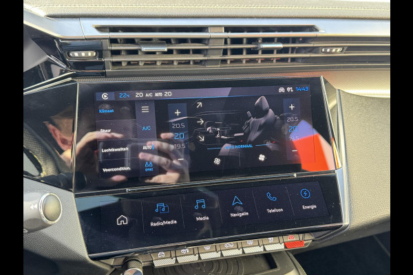 Peugeot 308 1.6 HYbrid 225