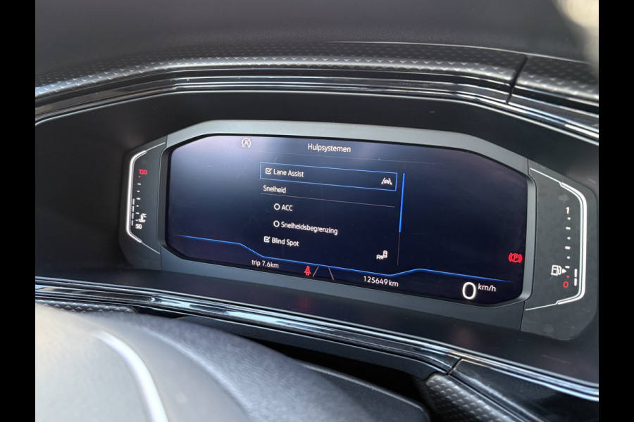 Volkswagen T-Cross 1.0 TSi Life CAMERA/CARPLAY/VIRTUAL/DODEHOEK/ADAPT.CRUISE