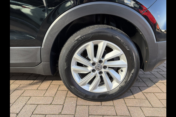 Volkswagen T-Cross 1.0 TSi Life CAMERA/CARPLAY/VIRTUAL/DODEHOEK/ADAPT.CRUISE
