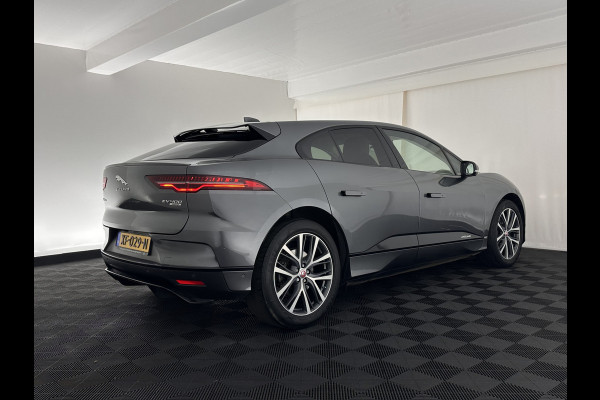 Jaguar I-PACE EV400 First Edition 90 kWh *PANO | LEATHER | MATRIX-LED | MERIDIAN | TOPVIEW | BLINDSPOT | MEMORY-PACK | DIGI-COCKPIT | KEYLESS | HEAD-UP | NAVI-FULLMAP | HEATED-SPORTSEATS | DAB+ | AMBIENTLIGHT | TOWBAR | 20"ALU*