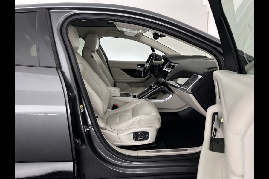 Jaguar I-PACE EV400 First Edition 90 kWh *PANO | LEATHER | MATRIX-LED | MERIDIAN | TOPVIEW | BLINDSPOT | MEMORY-PACK | DIGI-COCKPIT | KEYLESS | HEAD-UP | NAVI-FULLMAP | HEATED-SPORTSEATS | DAB+ | AMBIENTLIGHT | TOWBAR | 20"ALU*