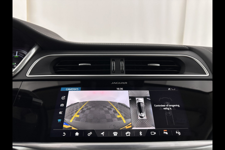Jaguar I-PACE EV400 First Edition 90 kWh *PANO | LEATHER | MATRIX-LED | MERIDIAN | TOPVIEW | BLINDSPOT | MEMORY-PACK | DIGI-COCKPIT | KEYLESS | HEAD-UP | NAVI-FULLMAP | HEATED-SPORTSEATS | DAB+ | AMBIENTLIGHT | TOWBAR | 20"ALU*