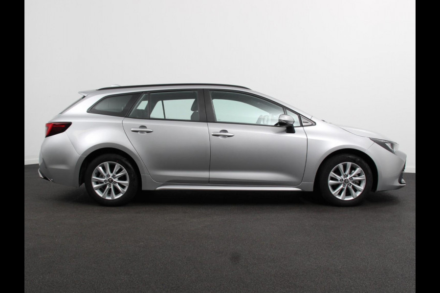 Toyota Corolla Touring Sports Automaat Hybrid 140 Active | Navigatie | Apple Carplay/Android Auto | Climate Control | Cruise Control Adaptive | 17"Lichtmetalen velgen | Camera
