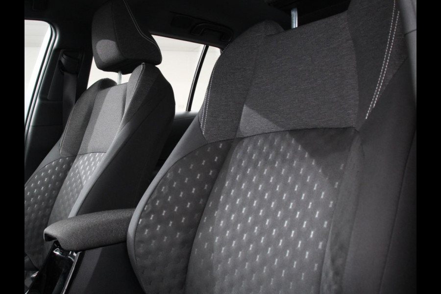 Toyota Corolla Touring Sports Automaat Hybrid 140 Active | Navigatie | Apple Carplay/Android Auto | Climate Control | Cruise Control Adaptive | 17"Lichtmetalen velgen | Camera