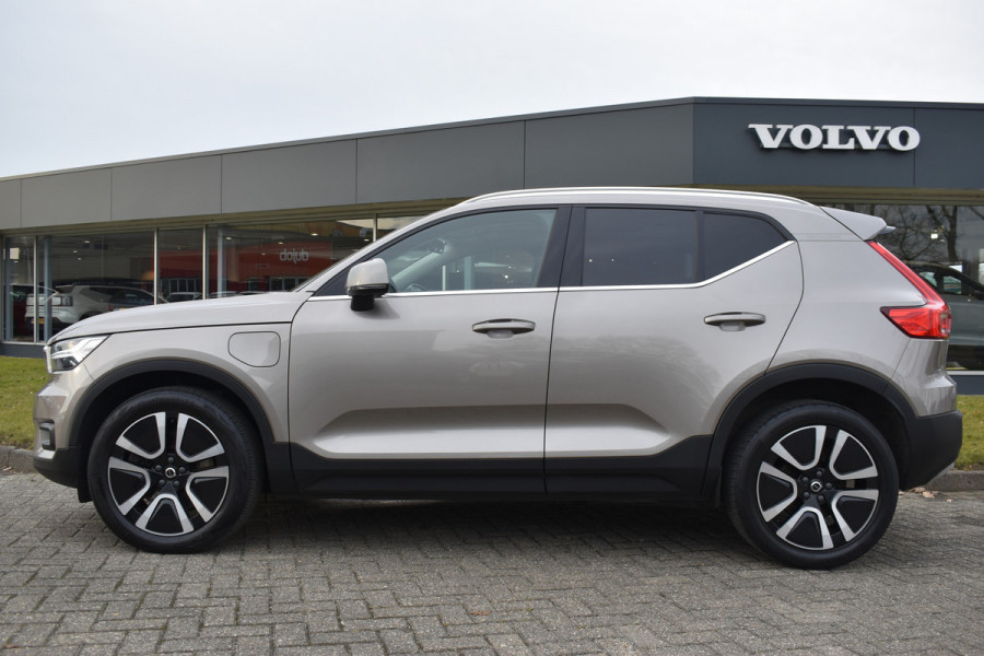 Volvo XC40 T5 262PK Automaat Recharge Bus. Pro | Carplay | ACC | 360 Camera | Panodak | Blis | Harman/Kardon | Keyless