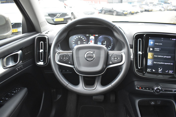 Volvo XC40 T5 262PK Automaat Recharge Bus. Pro | Carplay | ACC | 360 Camera | Panodak | Blis | Harman/Kardon | Keyless