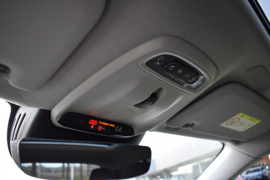 Volvo XC40 T5 262PK Automaat Recharge Bus. Pro | Carplay | ACC | 360 Camera | Panodak | Blis | Harman/Kardon | Keyless