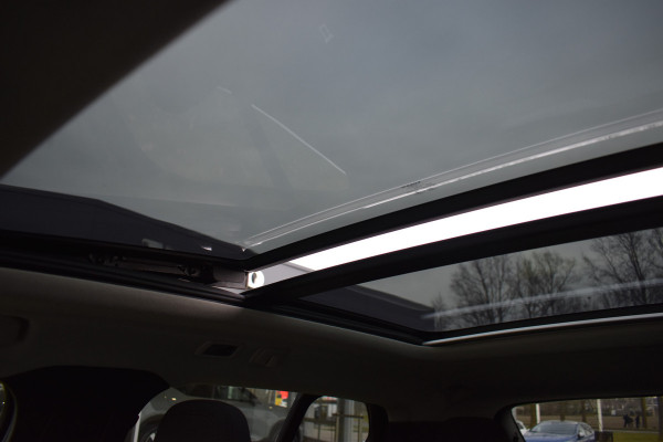 Volvo XC40 T5 262PK Automaat Recharge Bus. Pro | Carplay | ACC | 360 Camera | Panodak | Blis | Harman/Kardon | Keyless