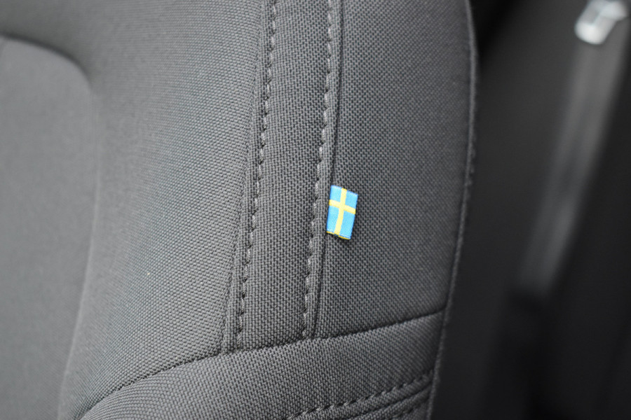 Volvo XC40 T5 262PK Automaat Recharge Bus. Pro | Carplay | ACC | 360 Camera | Panodak | Blis | Harman/Kardon | Keyless