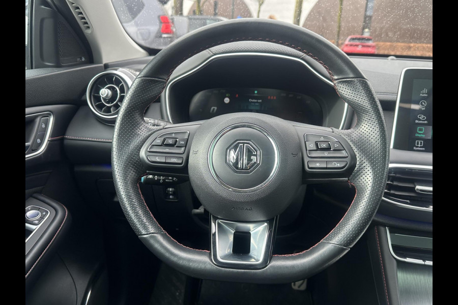 MG EHS 1.5 TGDI Luxury PHEV | MEGA COMPLEET! | COMPLETE HISTORIE AANWEZIG | FABRIEKSGARANTIE T/M 06-2029 | 52km WLTP ELECTR RIJBEREIK, TOTAAL RIJBEREIK TOT 1.000km!