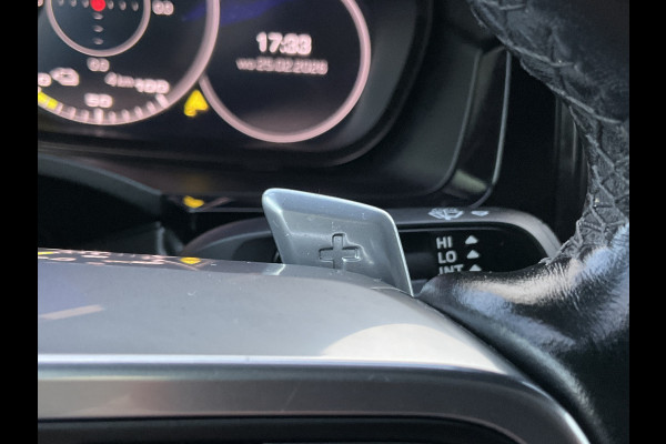 Porsche Cayenne Coupé 3.0 E-Hybrid PHEV 360° Pano SportChrono Luchtvering Bose Carplay Leer Memory UITSTRALING!