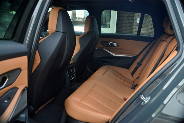 BMW 3 Serie Touring M340i xDrive Business Edition | Panoramadak | Laser | HUD | HK Audio | Zeer mooie staat!