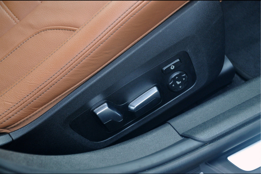 BMW 3 Serie Touring M340i xDrive Business Edition | Panoramadak | Laser | HUD | HK Audio | Zeer mooie staat!