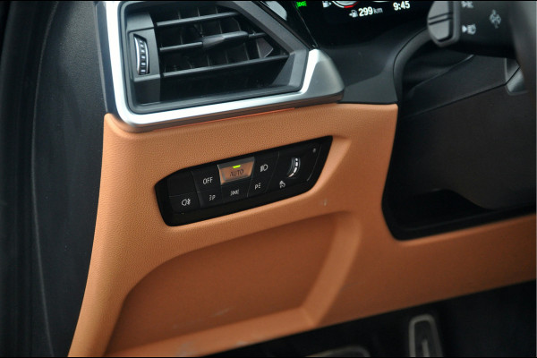 BMW 3 Serie Touring M340i xDrive Business Edition | Panoramadak | Laser | HUD | HK Audio | Zeer mooie staat!