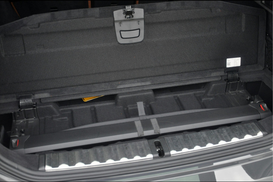 BMW 3 Serie Touring M340i xDrive Business Edition | Panoramadak | Laser | HUD | HK Audio | Zeer mooie staat!