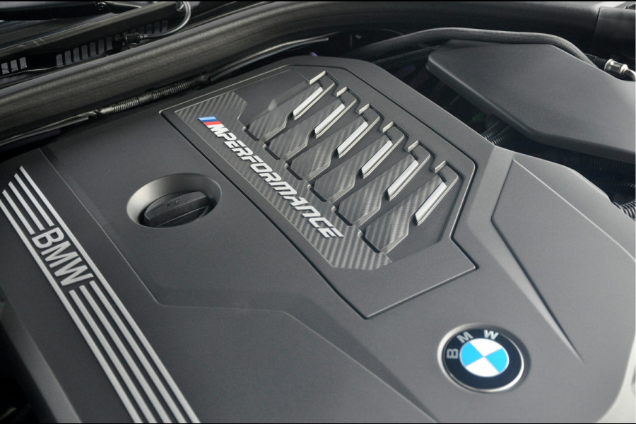 BMW 3 Serie Touring M340i xDrive Business Edition | Panoramadak | Laser | HUD | HK Audio | Zeer mooie staat!