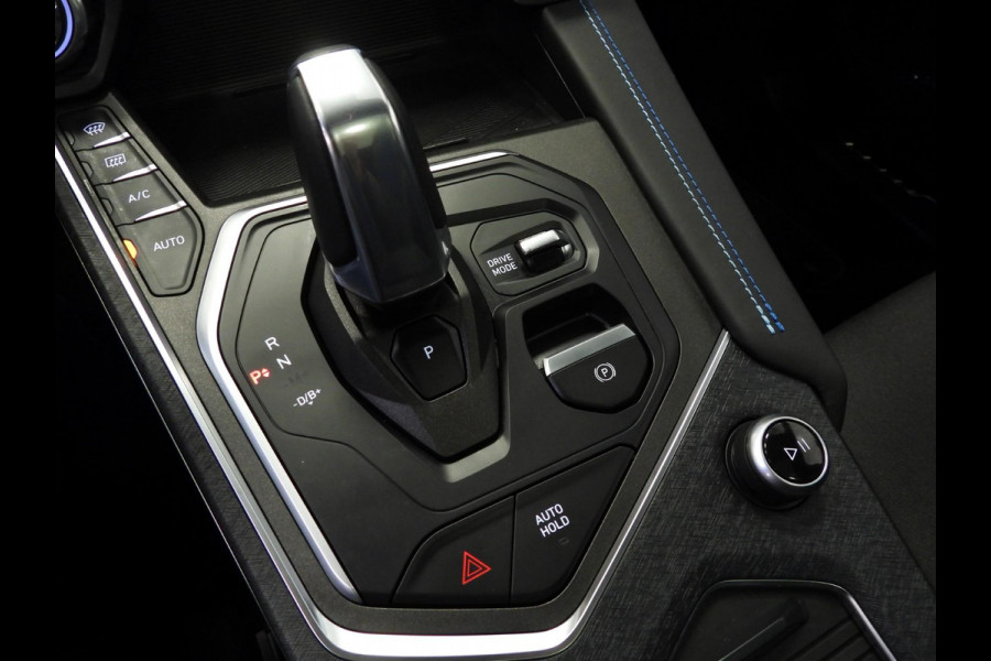 Lynk & Co 01 1.5 PHEV BlackLine ZW.HEMEL/360CAM/SCHUIFDAK/LED/20"LMV!