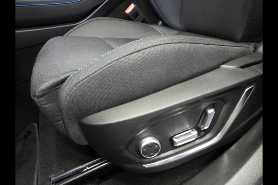 Lynk & Co 01 1.5 PHEV BlackLine ZW.HEMEL/360CAM/SCHUIFDAK/LED/20"LMV!