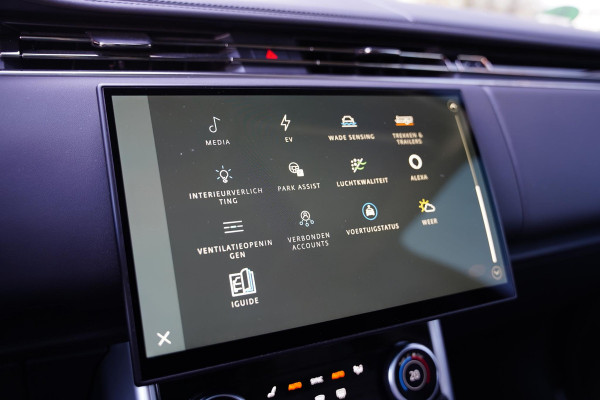 Land Rover Range Rover P510 E First Edition / Panoramadak / Elek. Trekhaak