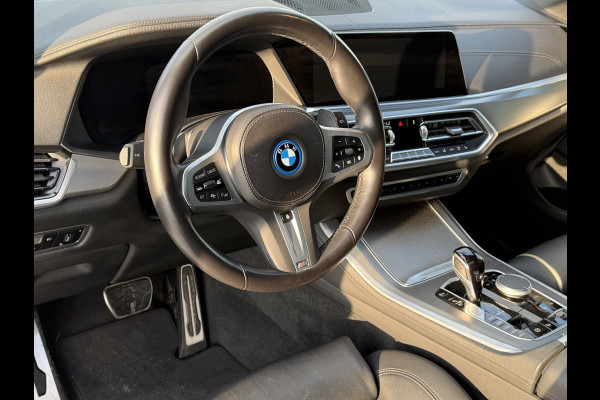 BMW X5 xDrive45e High Executive M SPORT / Panorama Dak / Adaptieve Cruise / Trekhaak