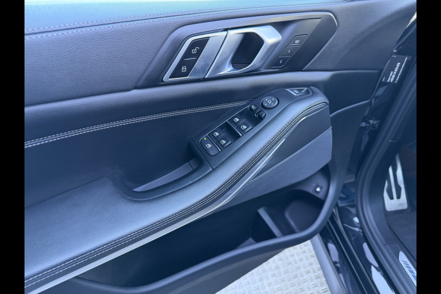 BMW X5 xDrive45e High Executive M SPORT / Panorama Dak / Adaptieve Cruise / Trekhaak