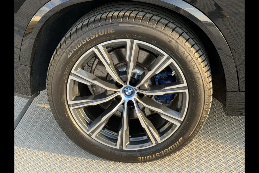 BMW X5 xDrive45e High Executive M SPORT / Panorama Dak / Adaptieve Cruise / Trekhaak