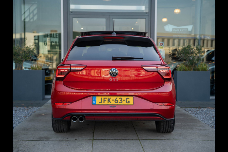 Volkswagen Polo 2.0 TSI GTI / IQ / Pano / Stoelverwarming / Camera