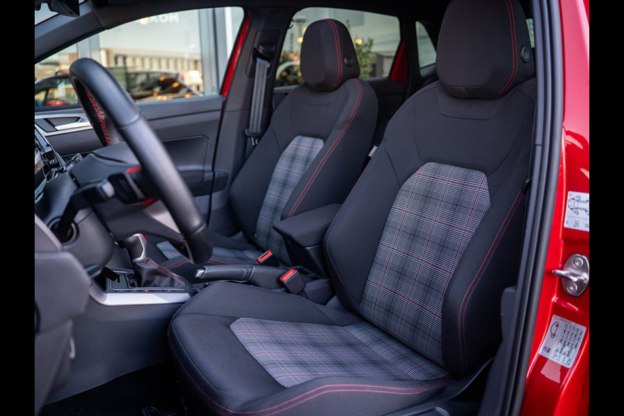 Volkswagen Polo 2.0 TSI GTI / IQ / Pano / Stoelverwarming / Camera