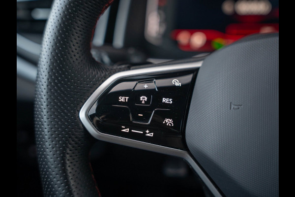 Volkswagen Polo 2.0 TSI GTI / IQ / Pano / Stoelverwarming / Camera