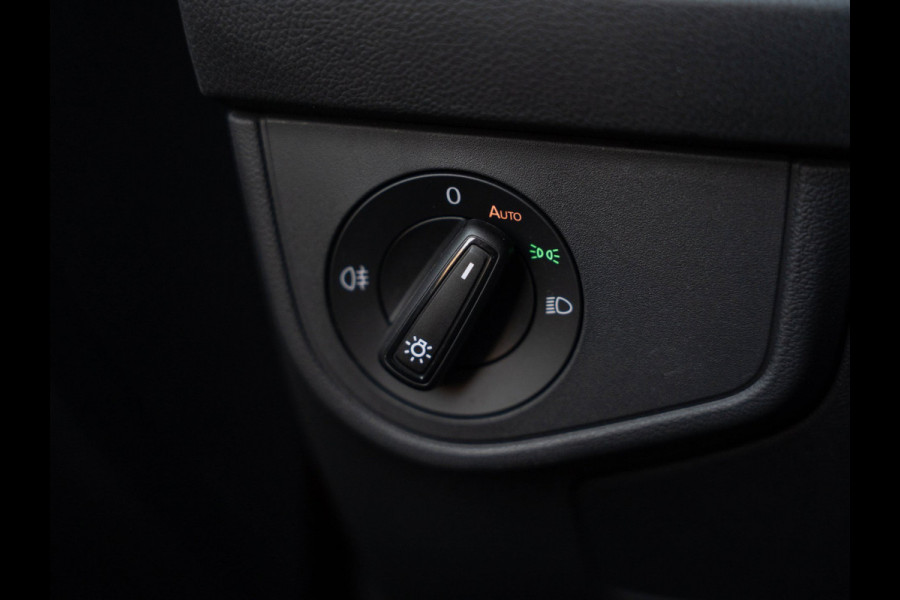 Volkswagen Polo 2.0 TSI GTI / IQ / Pano / Stoelverwarming / Camera