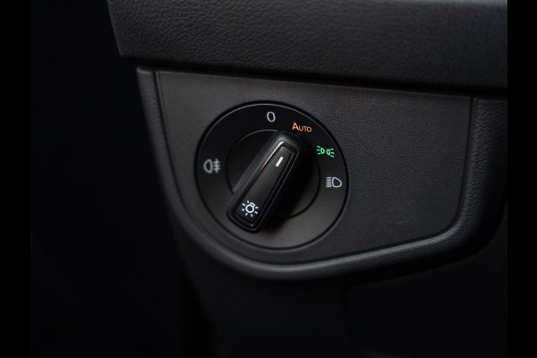 Volkswagen Polo 2.0 TSI GTI / IQ / Pano / Stoelverwarming / Camera