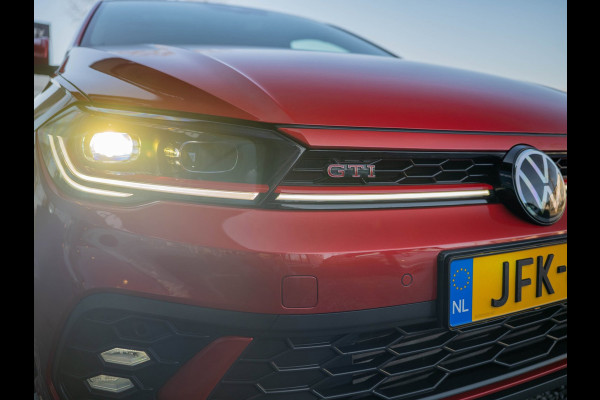 Volkswagen Polo 2.0 TSI GTI / IQ / Pano / Stoelverwarming / Camera