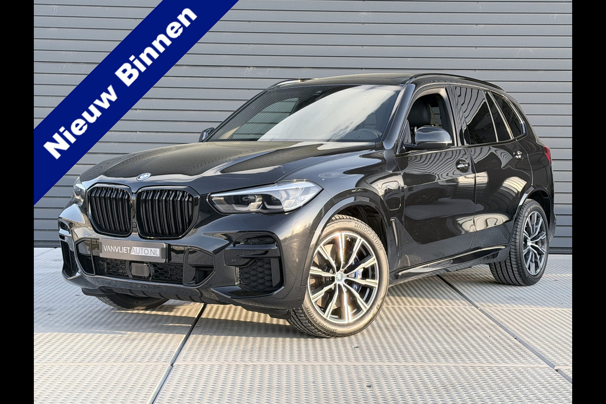 BMW X5 xDrive45e High Executive M SPORT / Panorama Dak / Adaptieve Cruise / Trekhaak